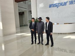 Visite de travail avec des partenaires leaders mondiaux dans le domaine de l'Intelligence Artificielle (IA)